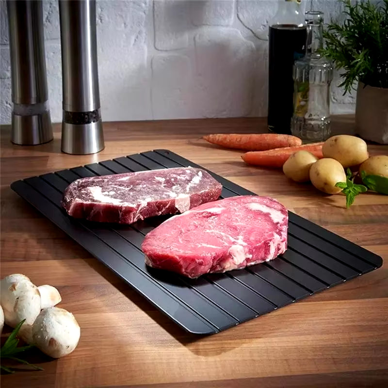 1Pcs Aluminum Alloy Rapid Defrosting Tray Quick Thawing Cold Steak Fish Fruit Meat Food Defrosting Board Household Kitchen Tools
